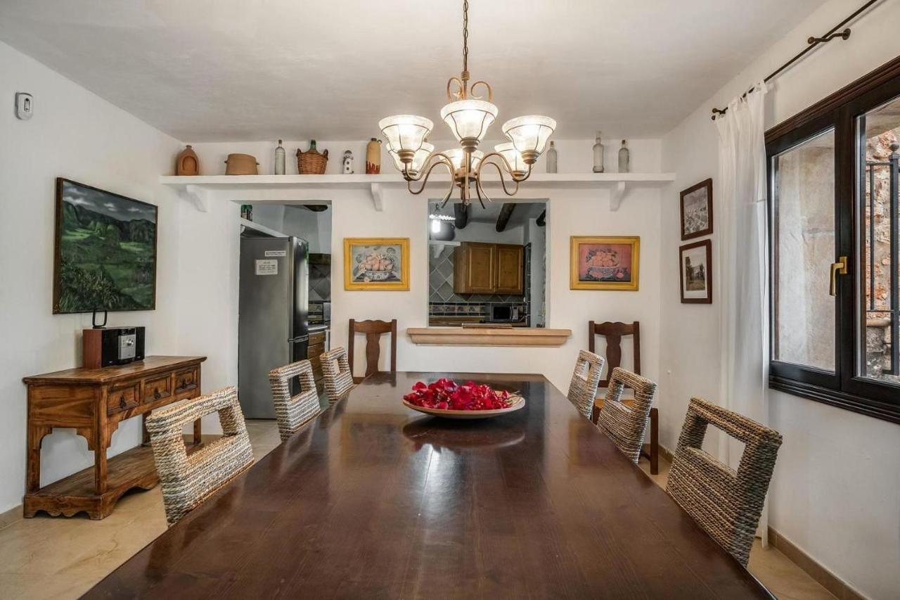 Moleta Cala Mandia (Mallorca)
